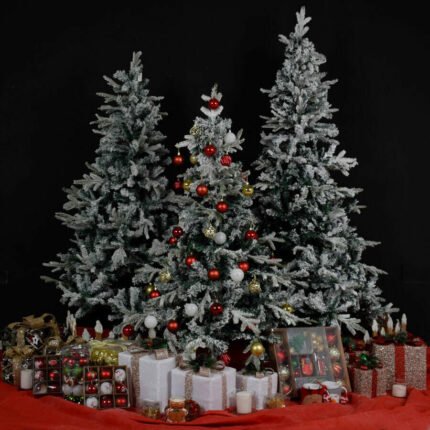 Snow Christmas Tree